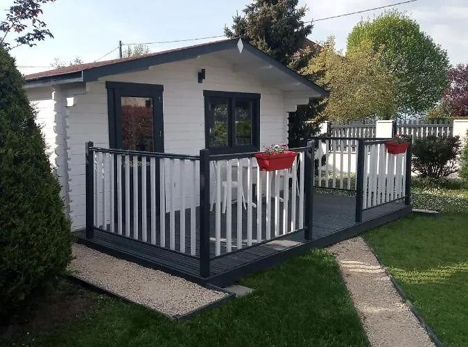 Chalet Climatise Et Chauffe A Faverges De La Tour